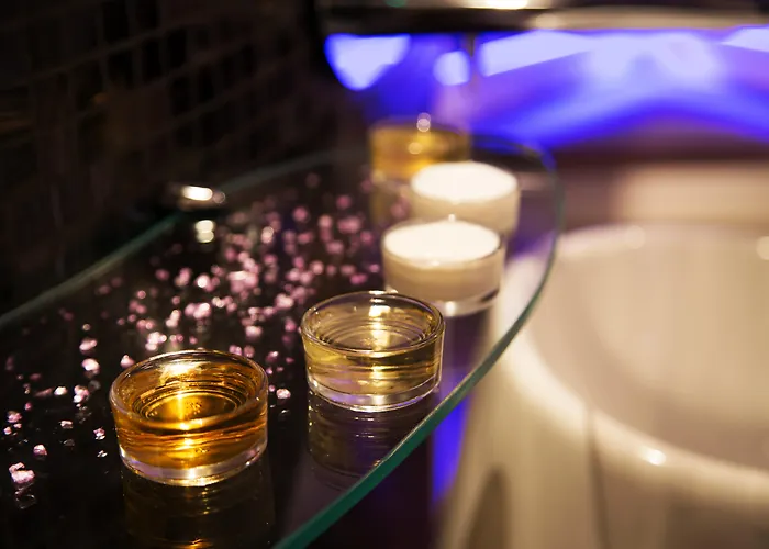 Suitesistina For Brave Lovers